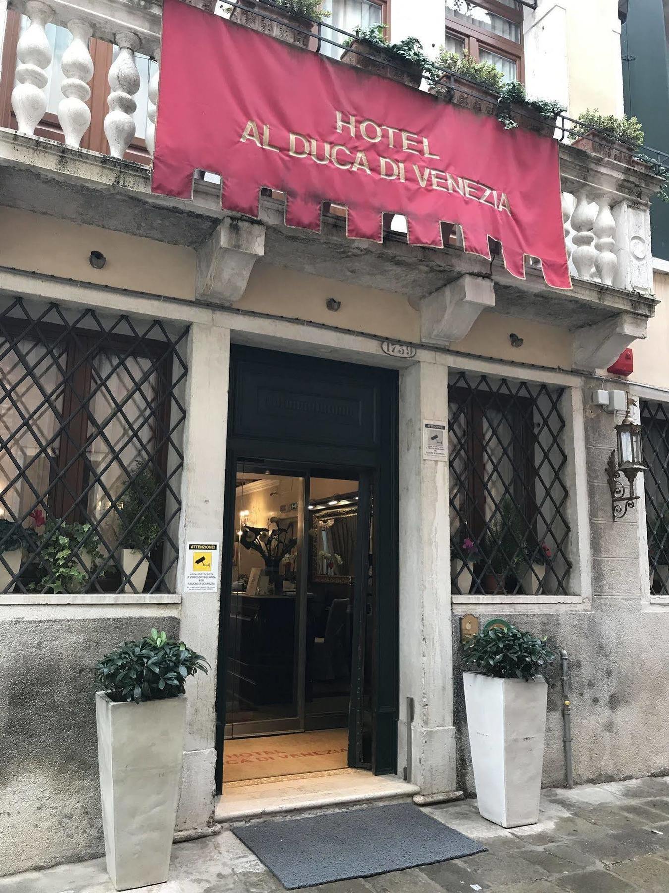 Hotel Al Duca Di 3*