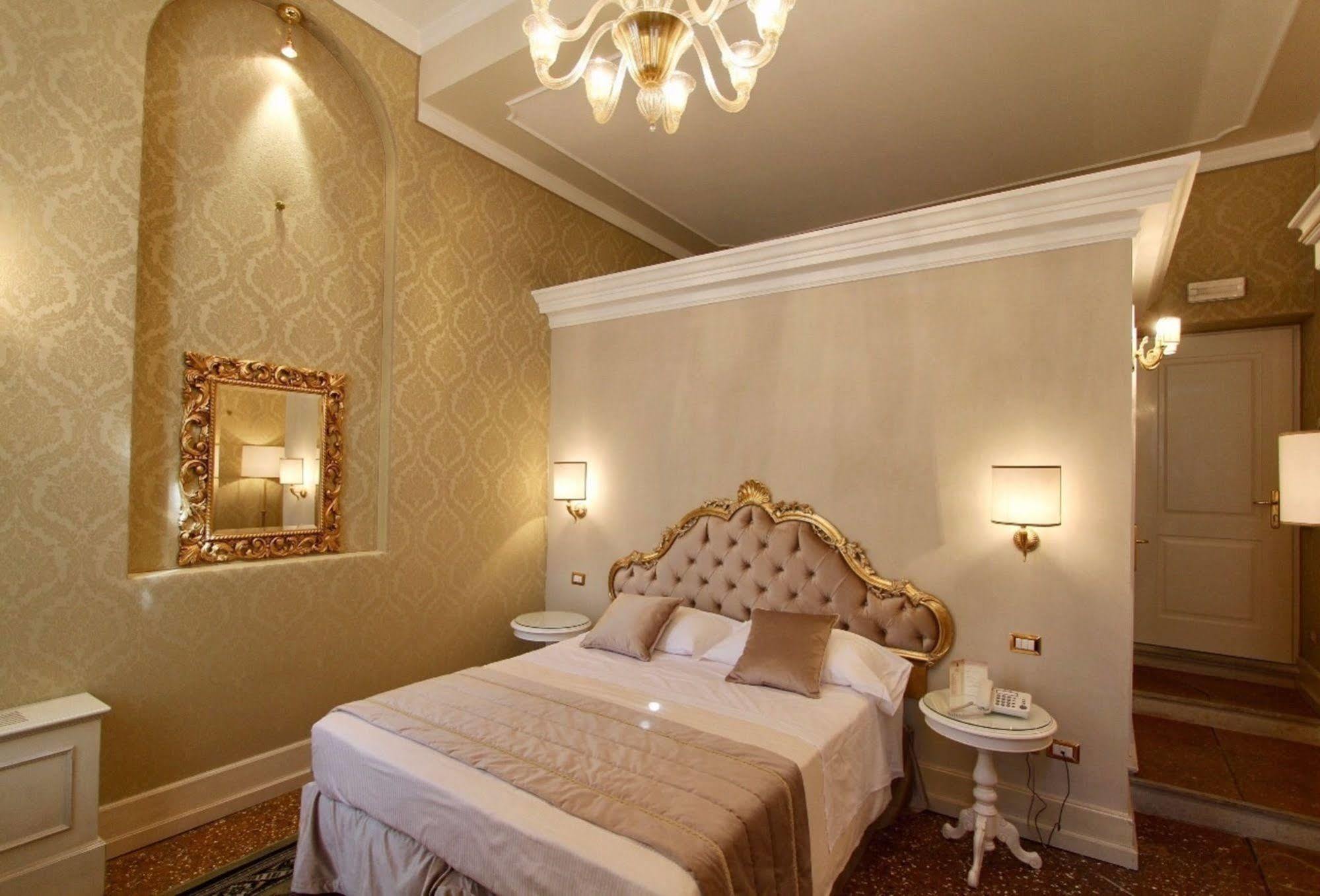Al Duca Di 3* Venecia